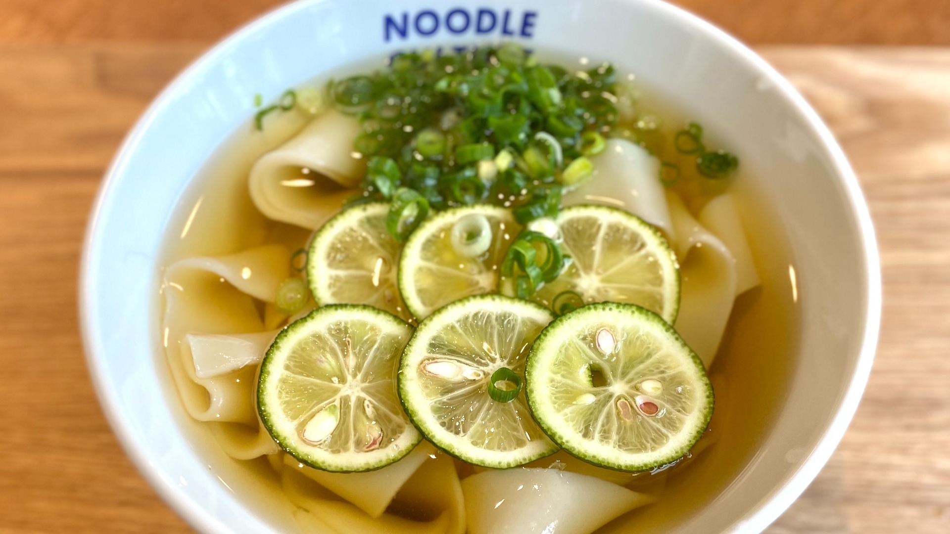 【名古屋市東区】話題の進化系きしめんが久屋大通に。仕事ランチにもぴったりな「星が丘製麺所」 - 土庄蘭 | Yahoo! JAPAN クリエイターズプログラム