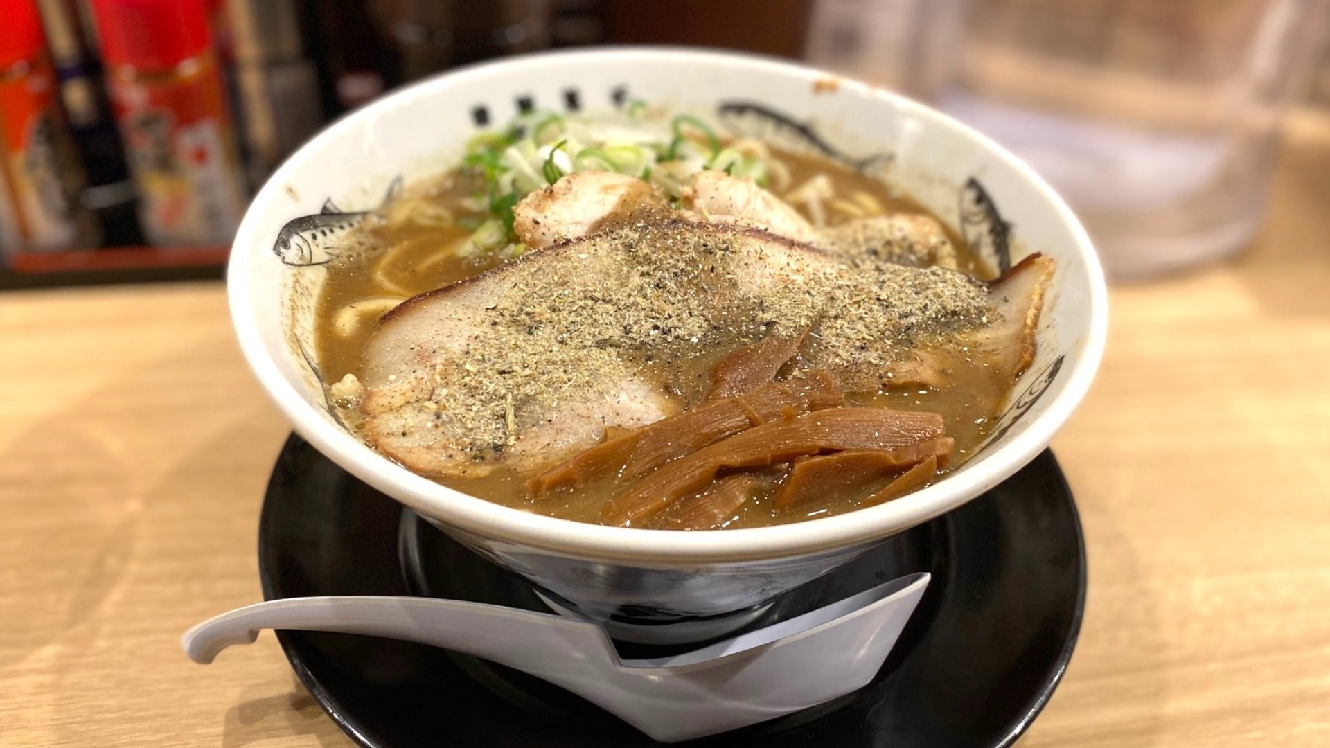 【名古屋市中村区】2022年10月まで。名古屋駅構内「長尾中華そば」で津軽煮干しラーメンを頂けます！ - 土庄雄平 | Yahoo! JAPAN クリエイターズプログラム
