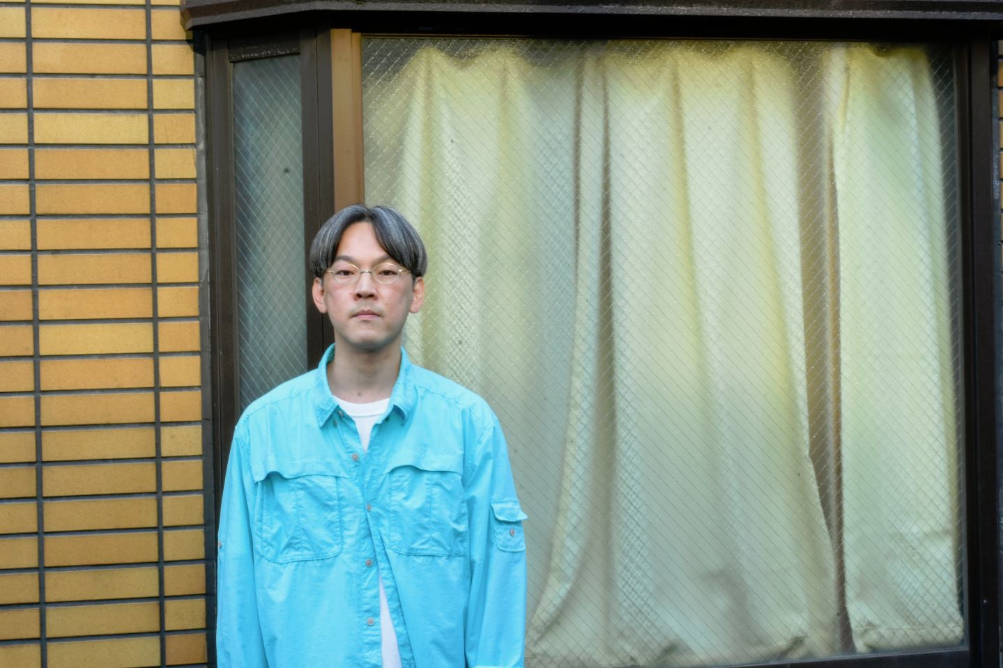 bg