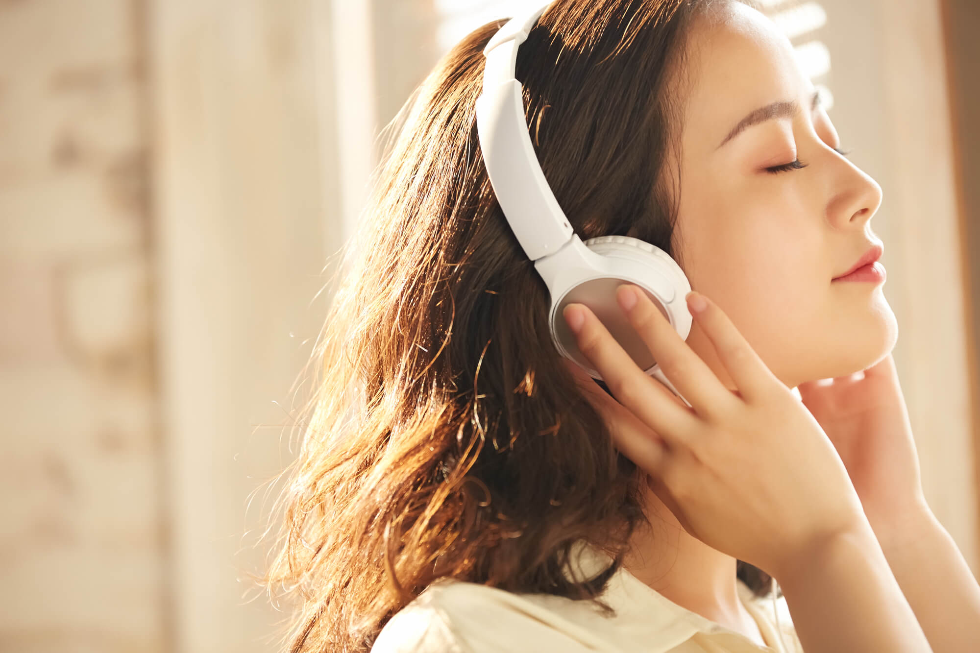 【14社比較】ユーザー数No.1のおすすめサブスク音楽配信サービスは？442人調査で判明 – となりのいろは