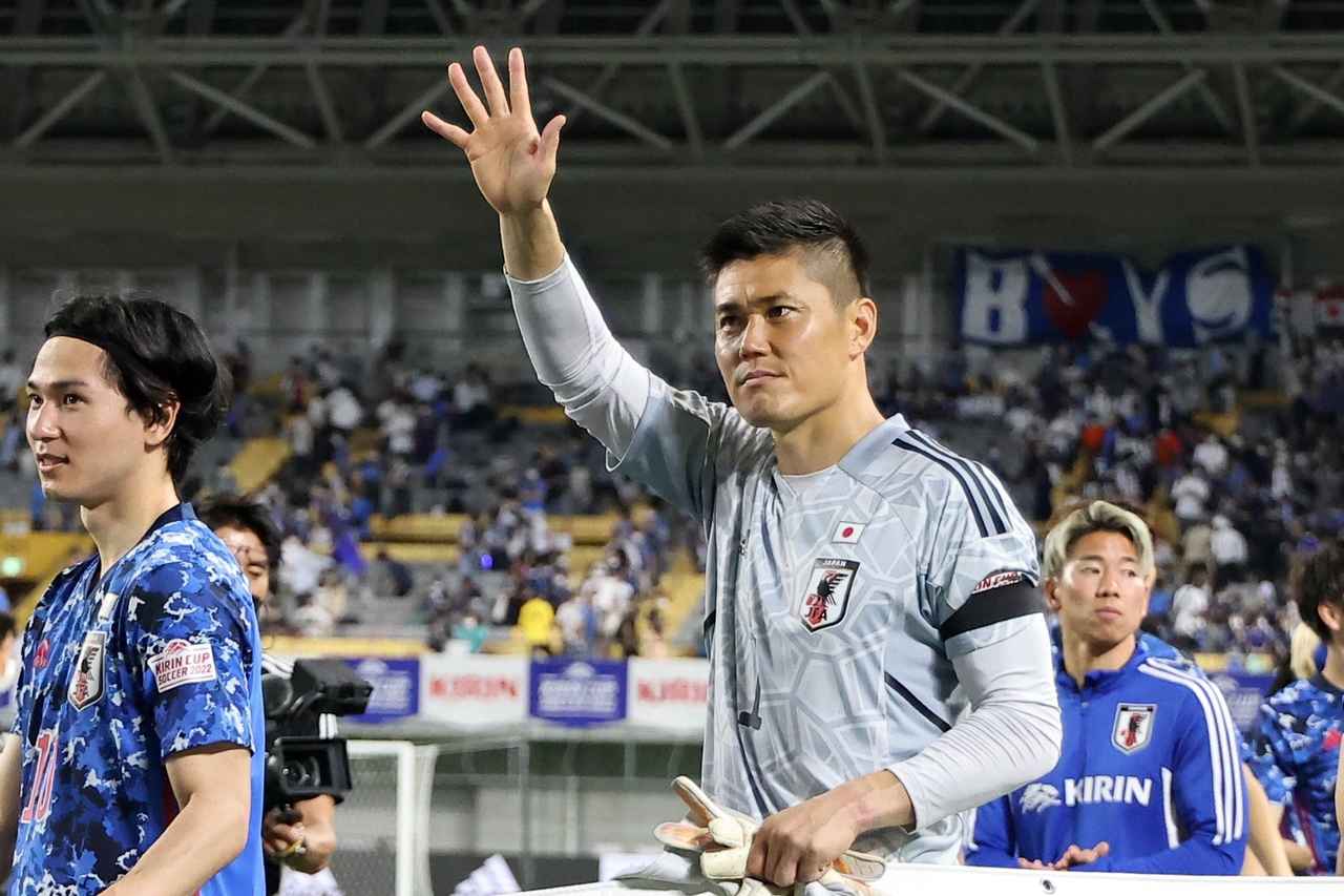 【日本代表】川島永嗣の泰然自若のサバイバル術。｢ワールドカップでチームを勝たせられる選手でいたい｣ - サッカーマガジンWEB