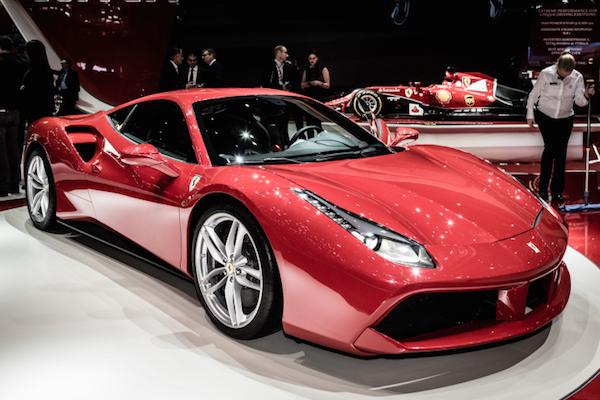 経営者が「新車メルセデス」ではなく「中古フェラーリ」を買う理由 | ZUU online