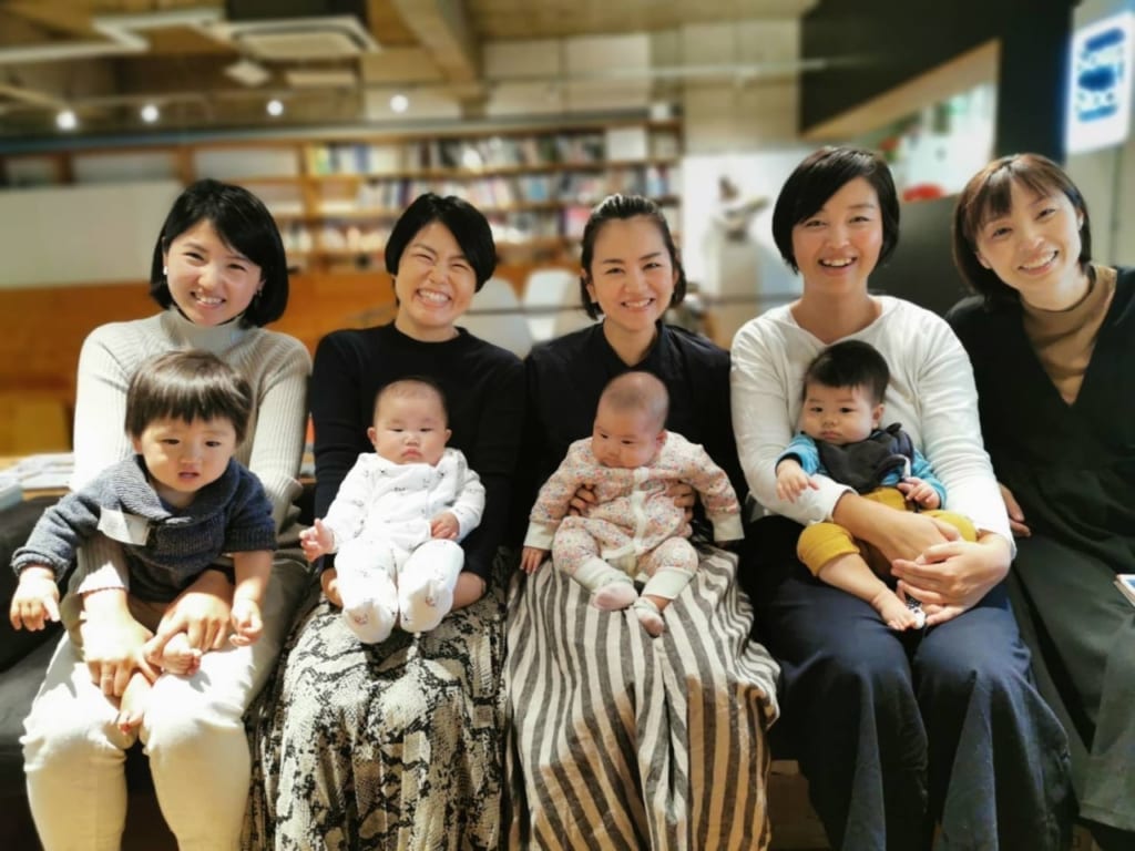 ライター、編集、女性