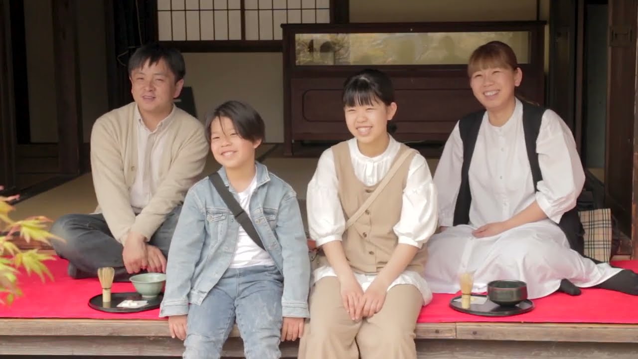 pv、サービス